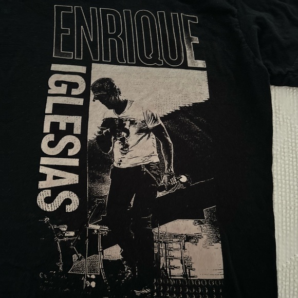 Enrique Iglesias t-shirt - Picture 2 of 2
